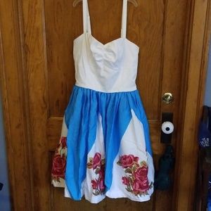 Disney Parks Belle Dress Dress Shop NWT